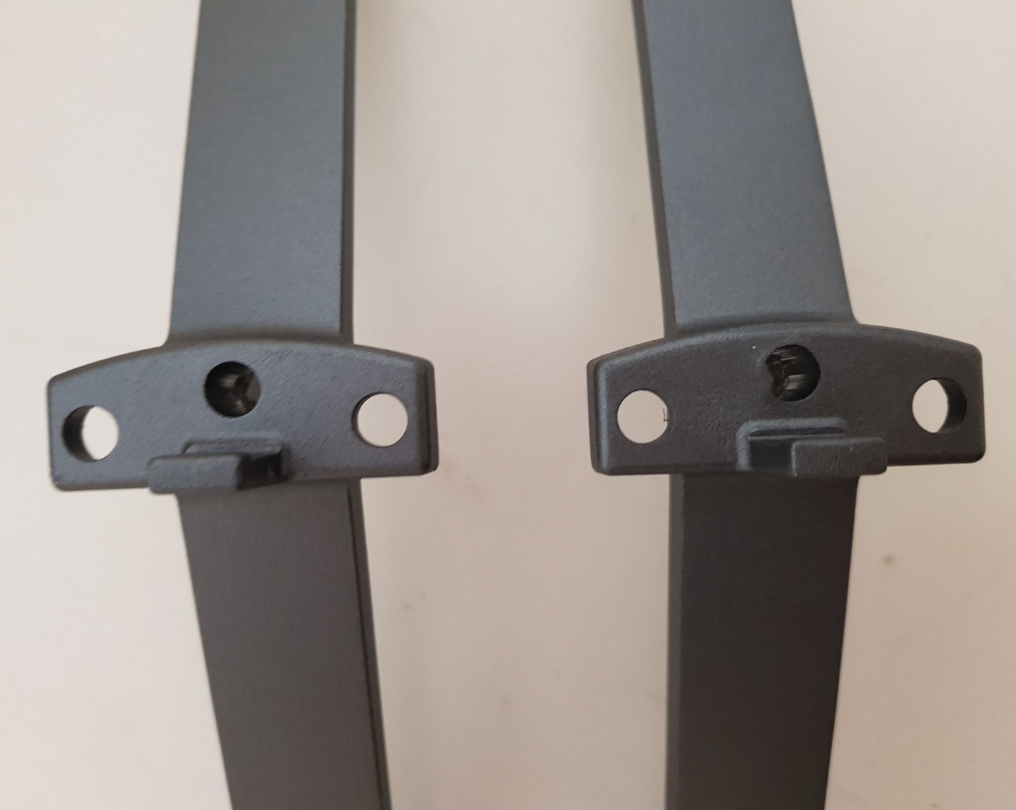 GENUINE LG 86UR80 L&R FEET