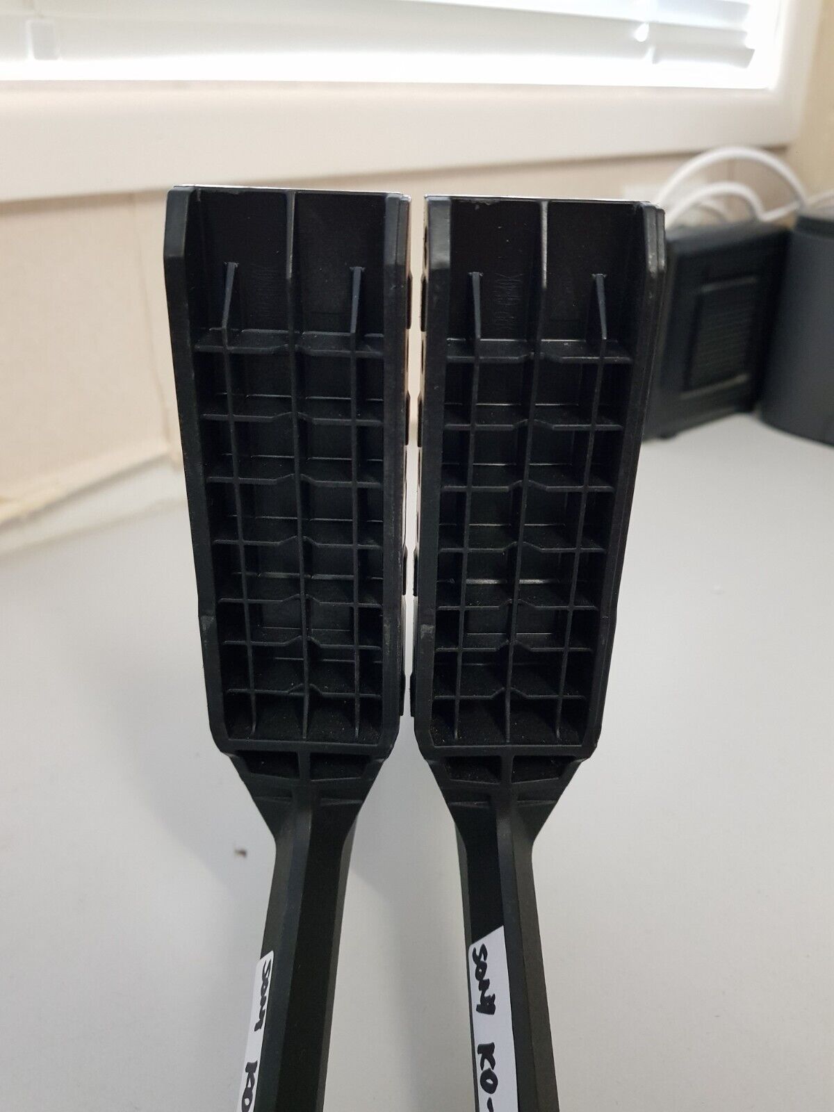 GENUINE SONY KD- 65X77L L&R FEET