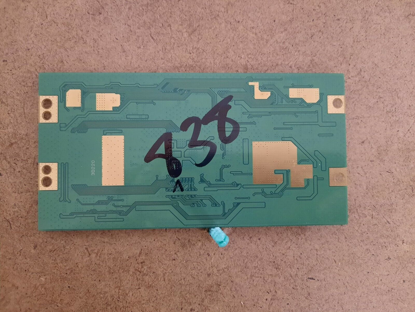 GENUINE TCL L32E9AD T-Con Board - 320AP03C2LV0.1