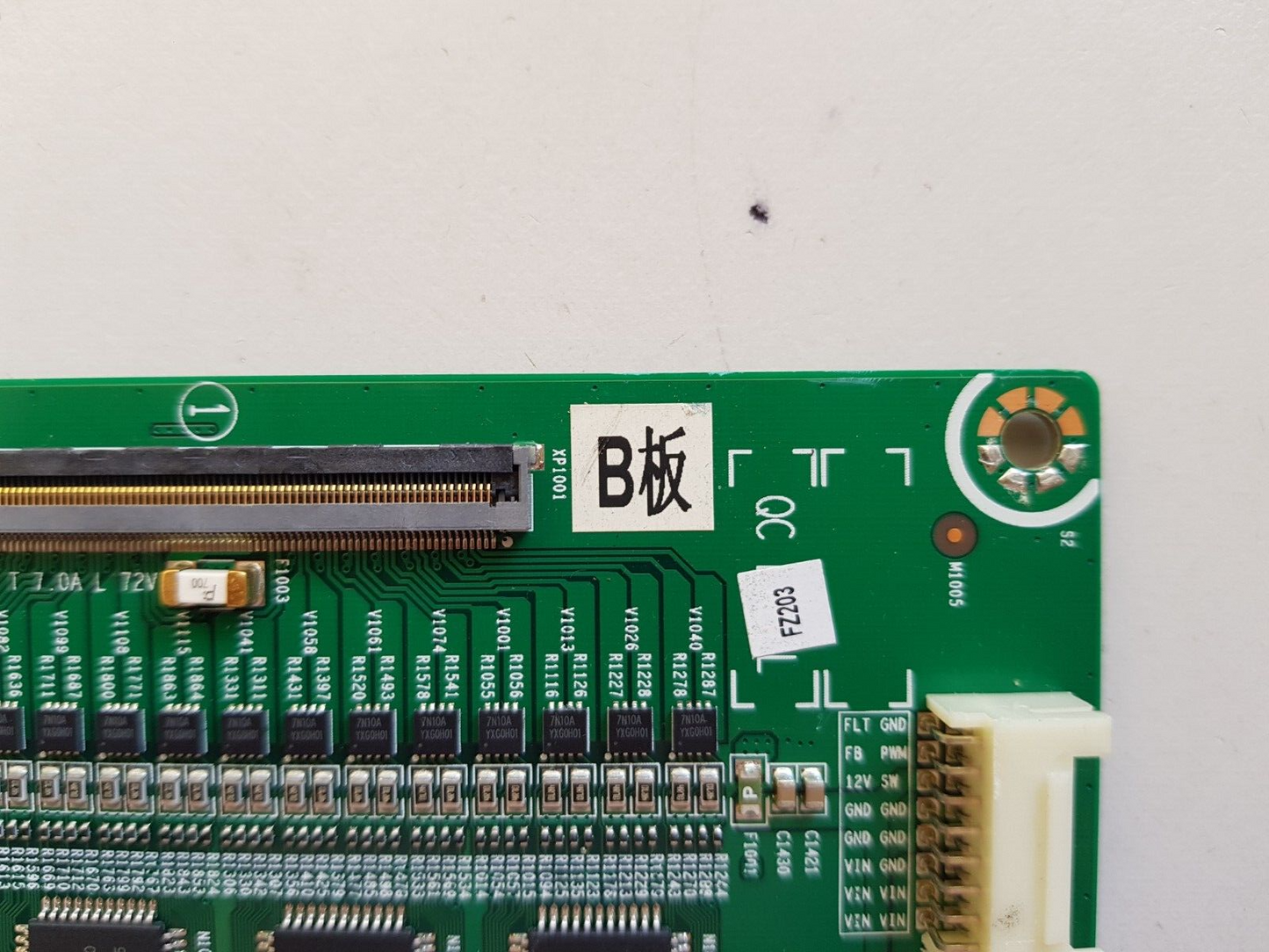 GENUINE HISENSE 75P9 B-TYPE LED DRIVE BOARD RSAG7.820.7775 219568