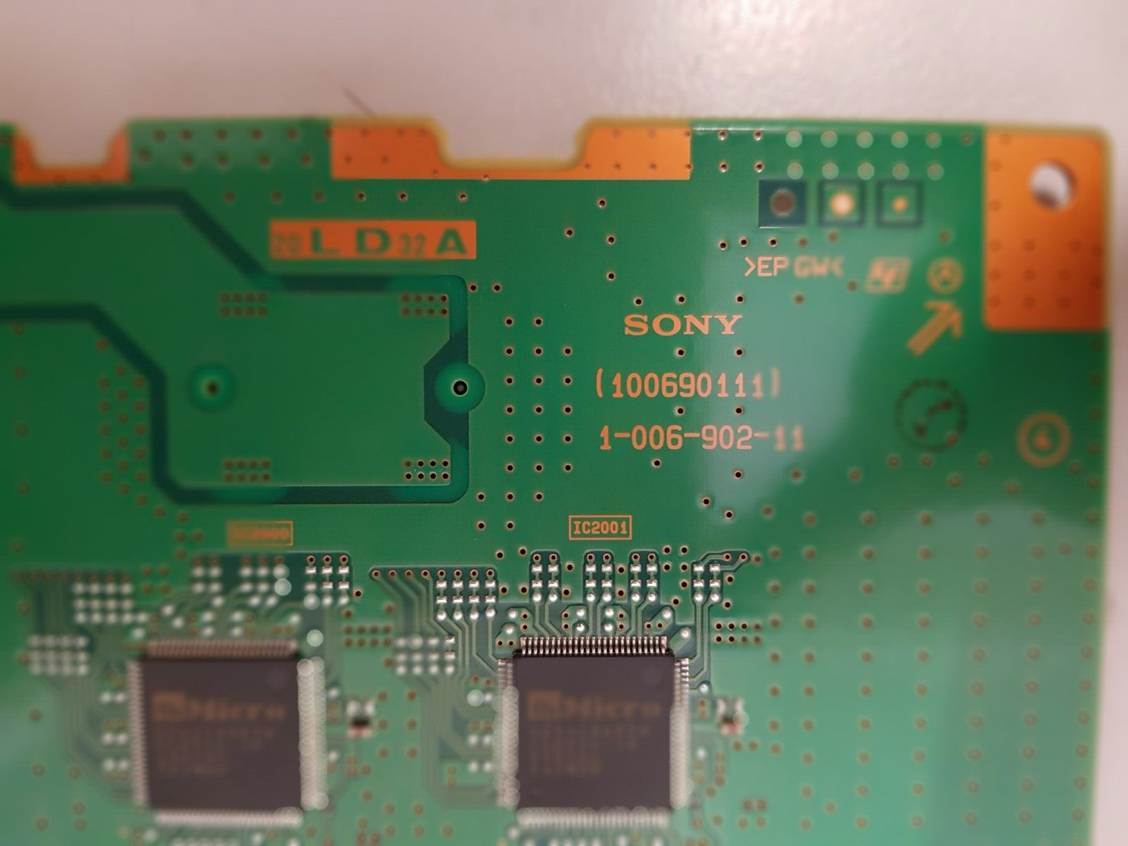 GENUINE SONY KD- 75X9000H LED DRIVER BOARD 20LD32A 1-006-902-11 100690111