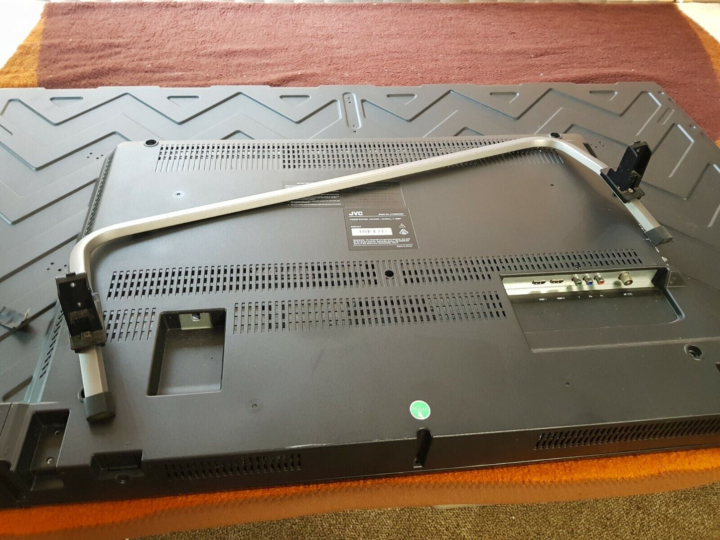 GENUINE JVC LT-55NU50A STAND & SCREWS