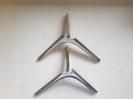 GENUINE SAMSUNG UA55KS8500 L&R FEET BN63-15040A BN63-15041A