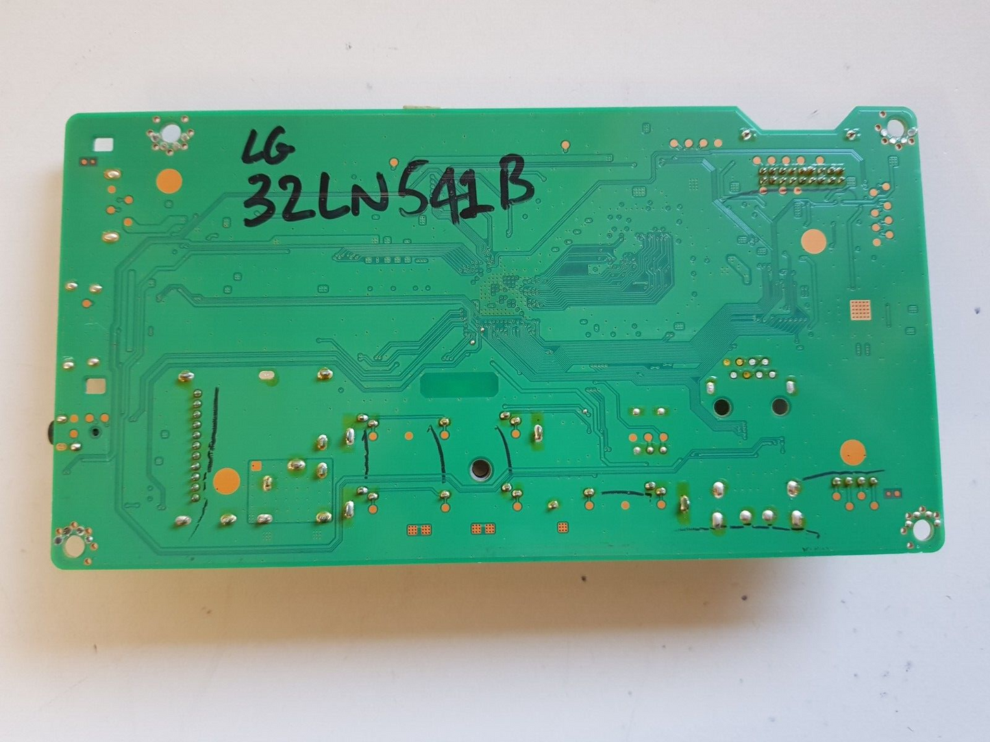 GENUINE LG 32LN541B MAIN BOARD 341L016N EAX65049105 (1.1)