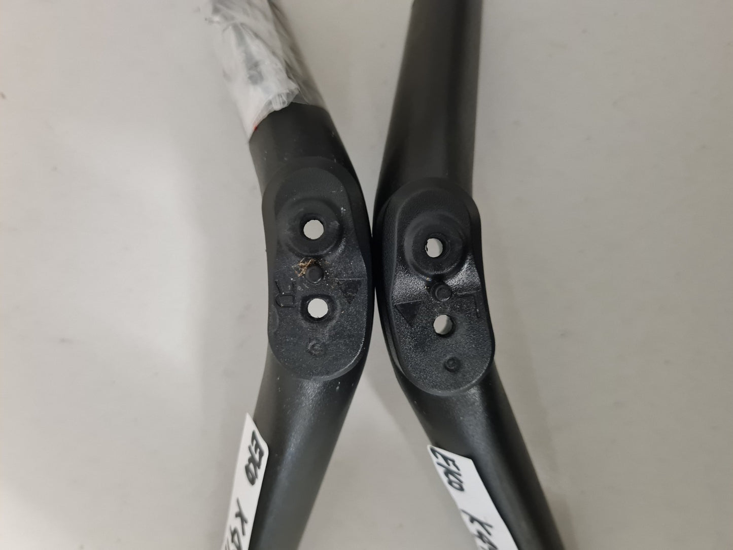 EKO K49FST L&R FEET & SCREWS