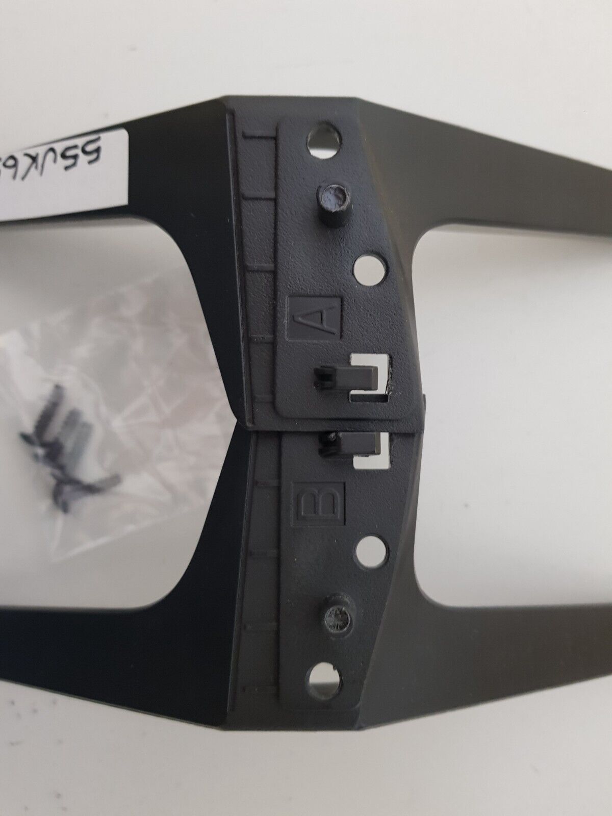 GENUINE LG 55UK6500 L&R FEET & SCREWS