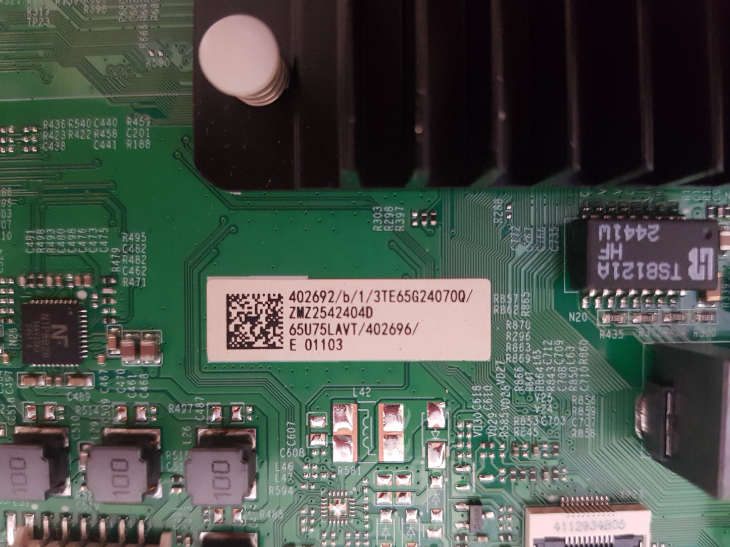 HISENSE 65U7NAU MAIN BOARD RSAG7.820.13493 65U75LAVT 402696 402692