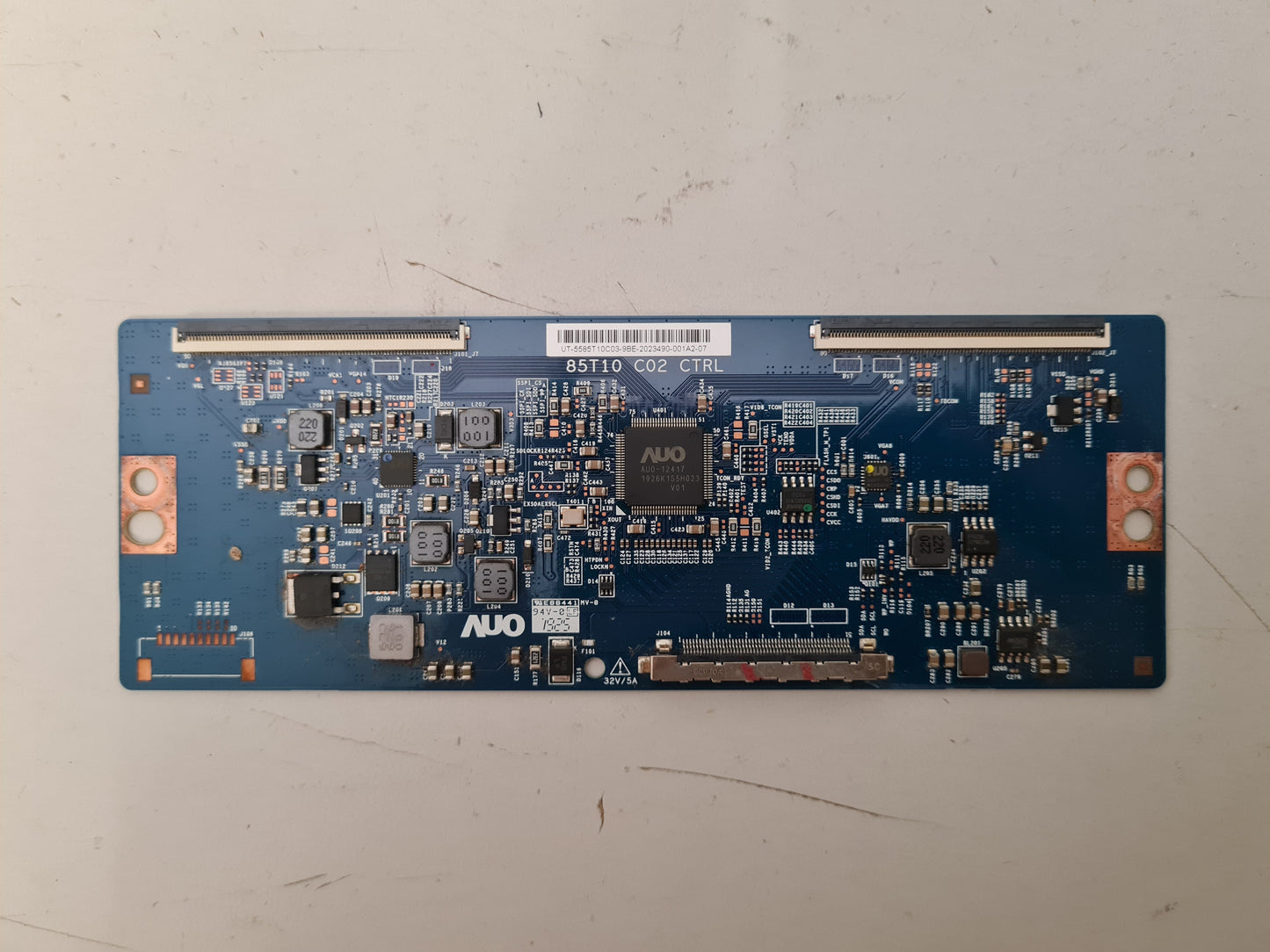 TCL 85P715 T-CON BOARD 85T10 C02 5585T10C03