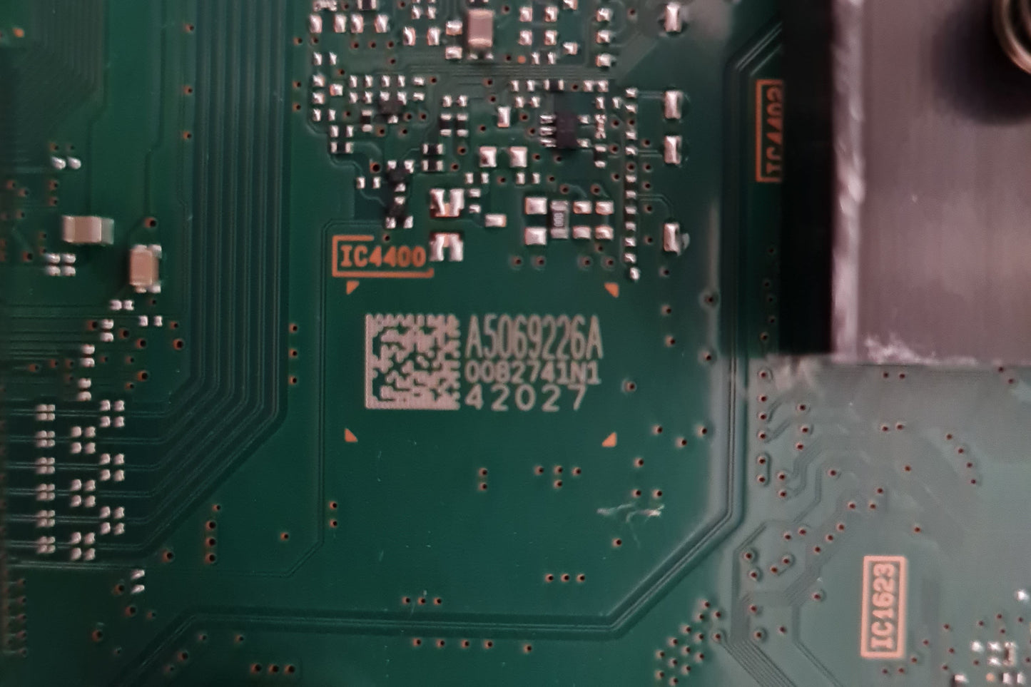 SONY K- 75S30 MAIN BOARD BT6Y68 101892611 A5069226A