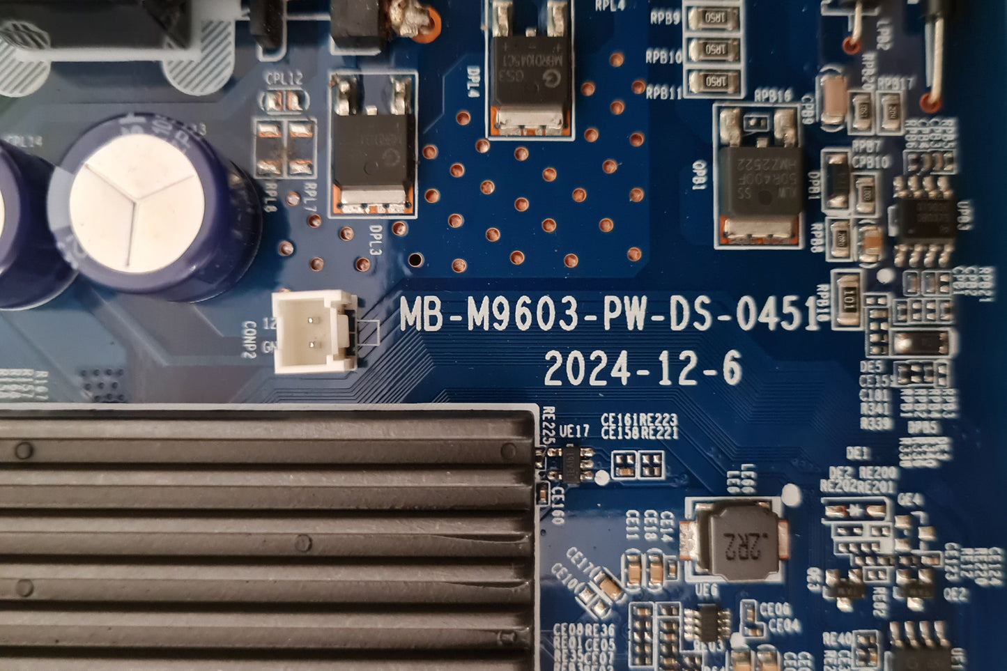 CHIQ U55M10F MAIN BOARD MB-M9603-PW-DS-0451
