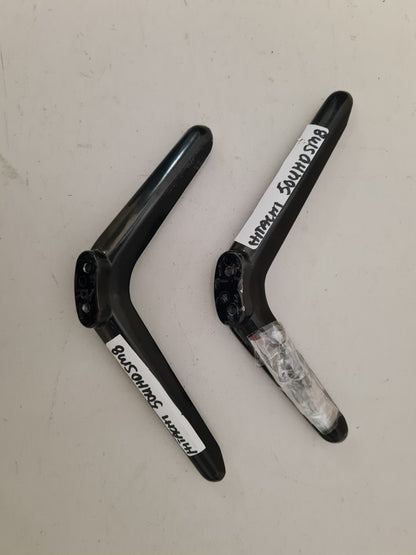 HITACHI 50UHDSM8 L&R FEET & SCREWS