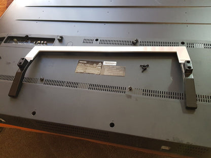 GENUINE TOSHIBA 55U9850A STAND & SCREWS