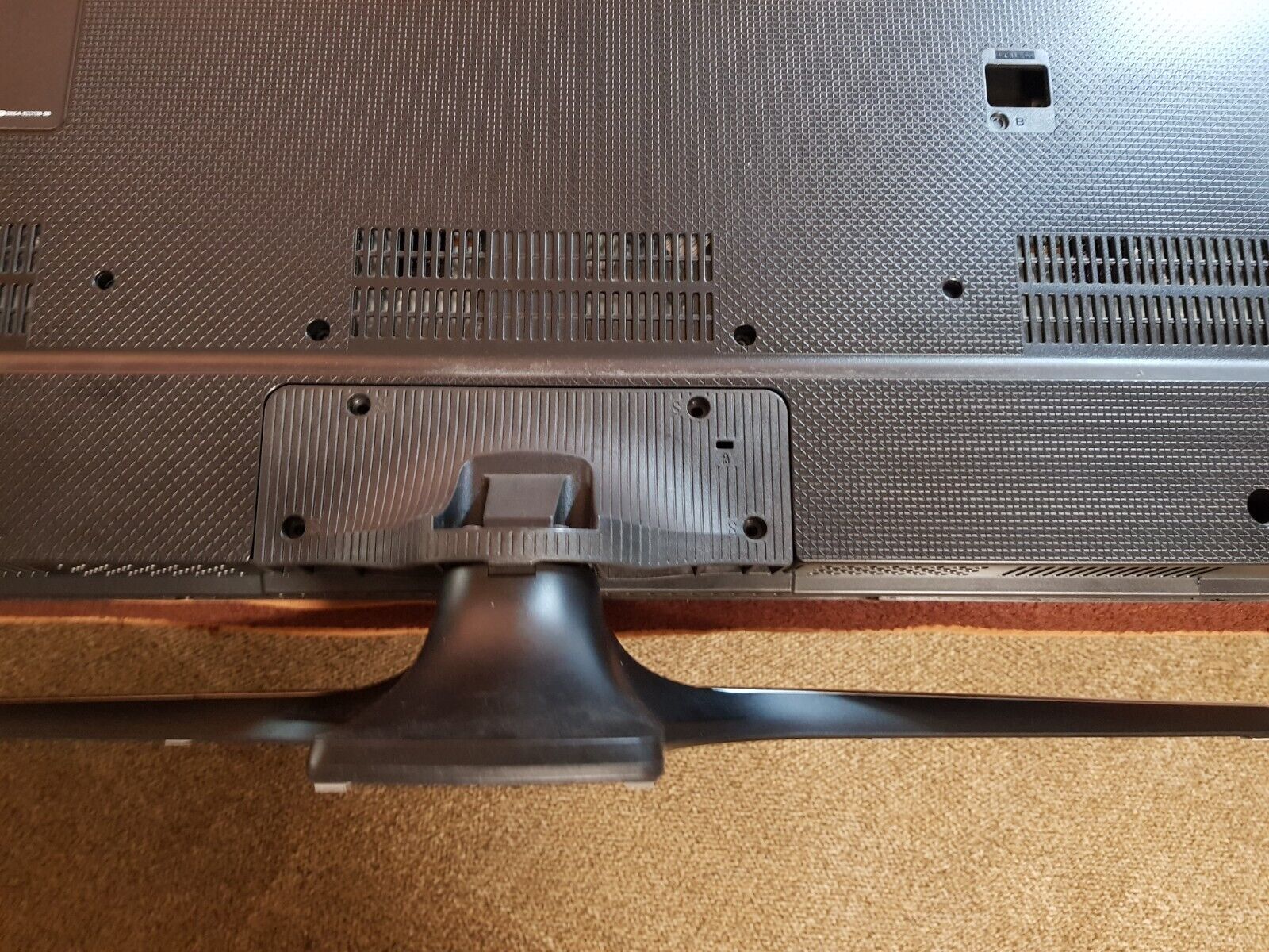 GENUINE SAMSUNG UA48J6200 STAND & SCREWS