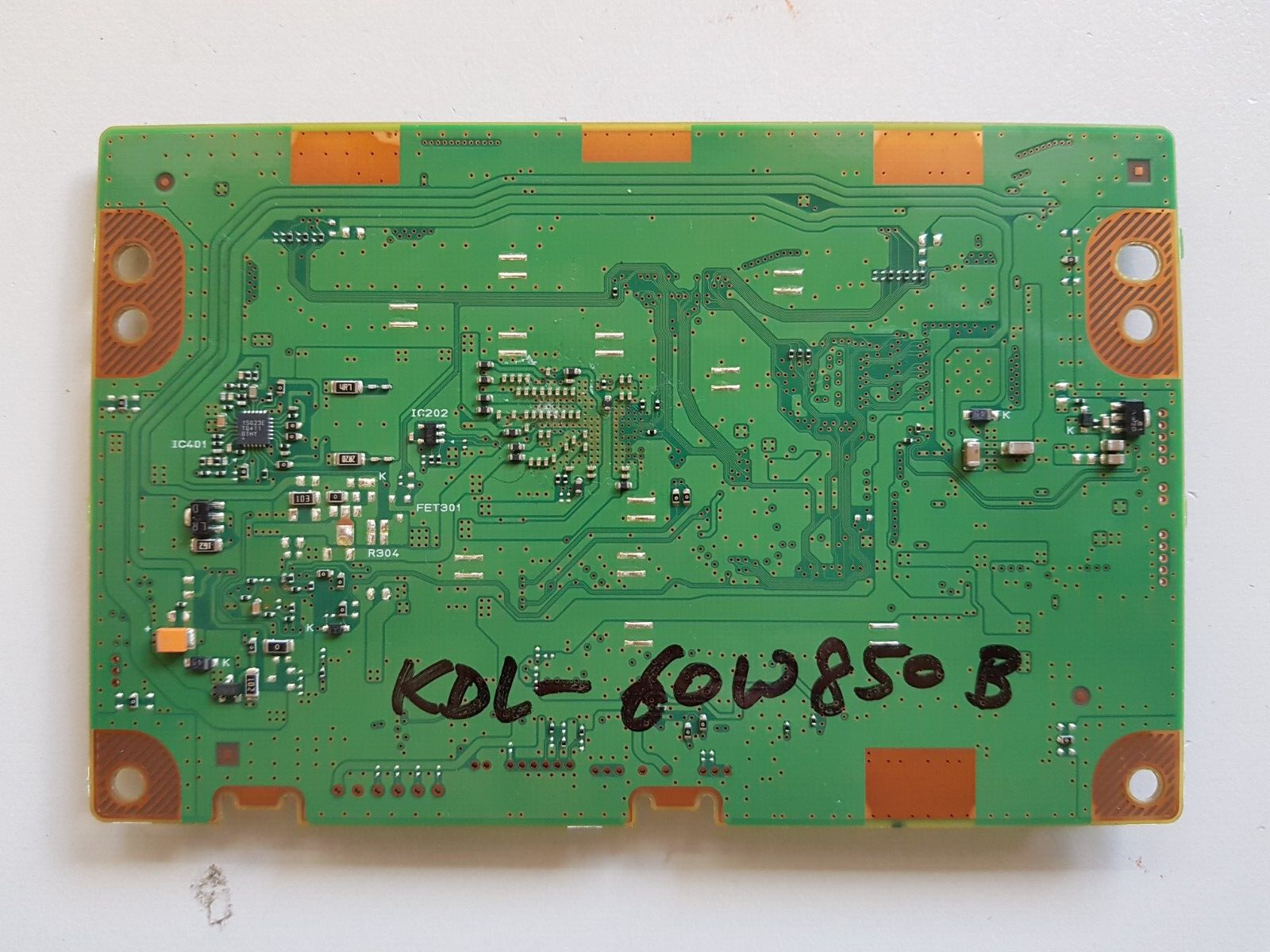 GENUINE SONY KDL60W850B T-CON BOARD RUNTK5475TP 1P-013AX00-4011