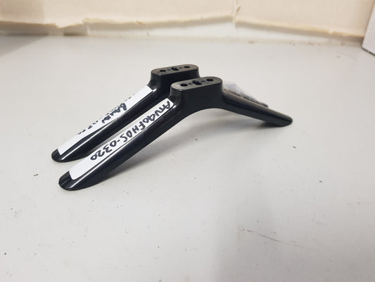 BAUHN ATV40FHDS-0320 L&R FEET & SCREWS