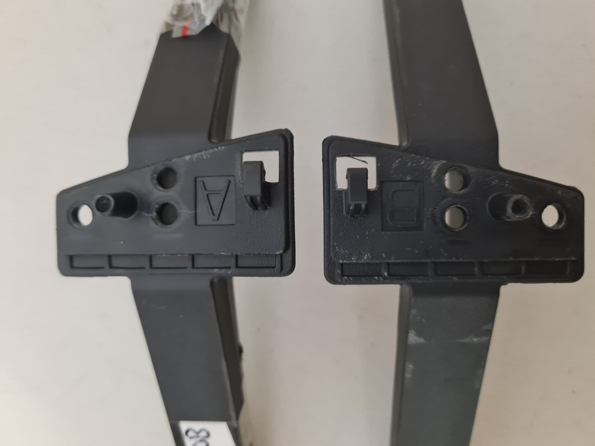 LG 65QNED80B L&R FEET & SCREWS