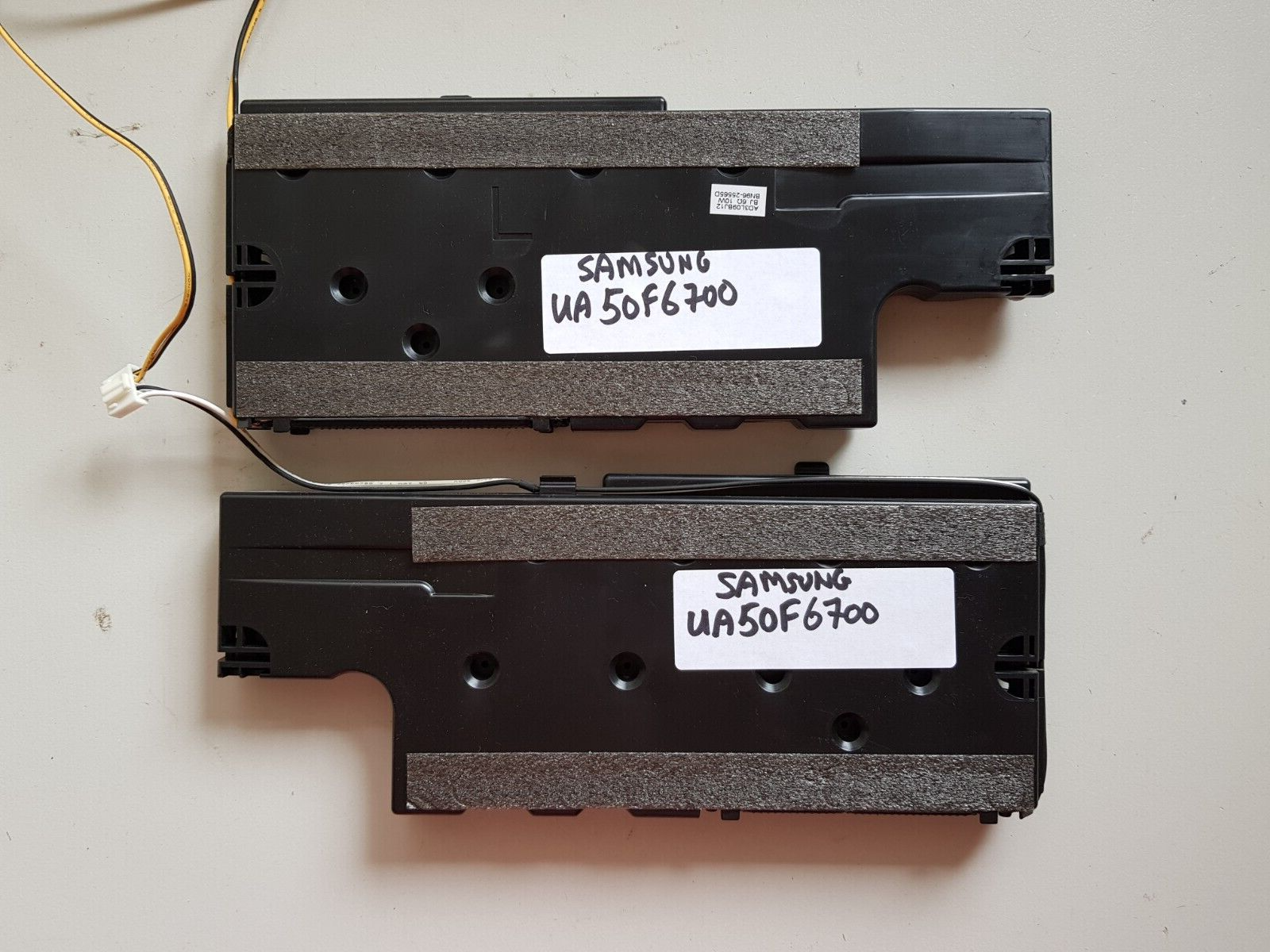 GENUINE SAMSUNG UA50F6700 L&R SPEAKERS BN96-25565D