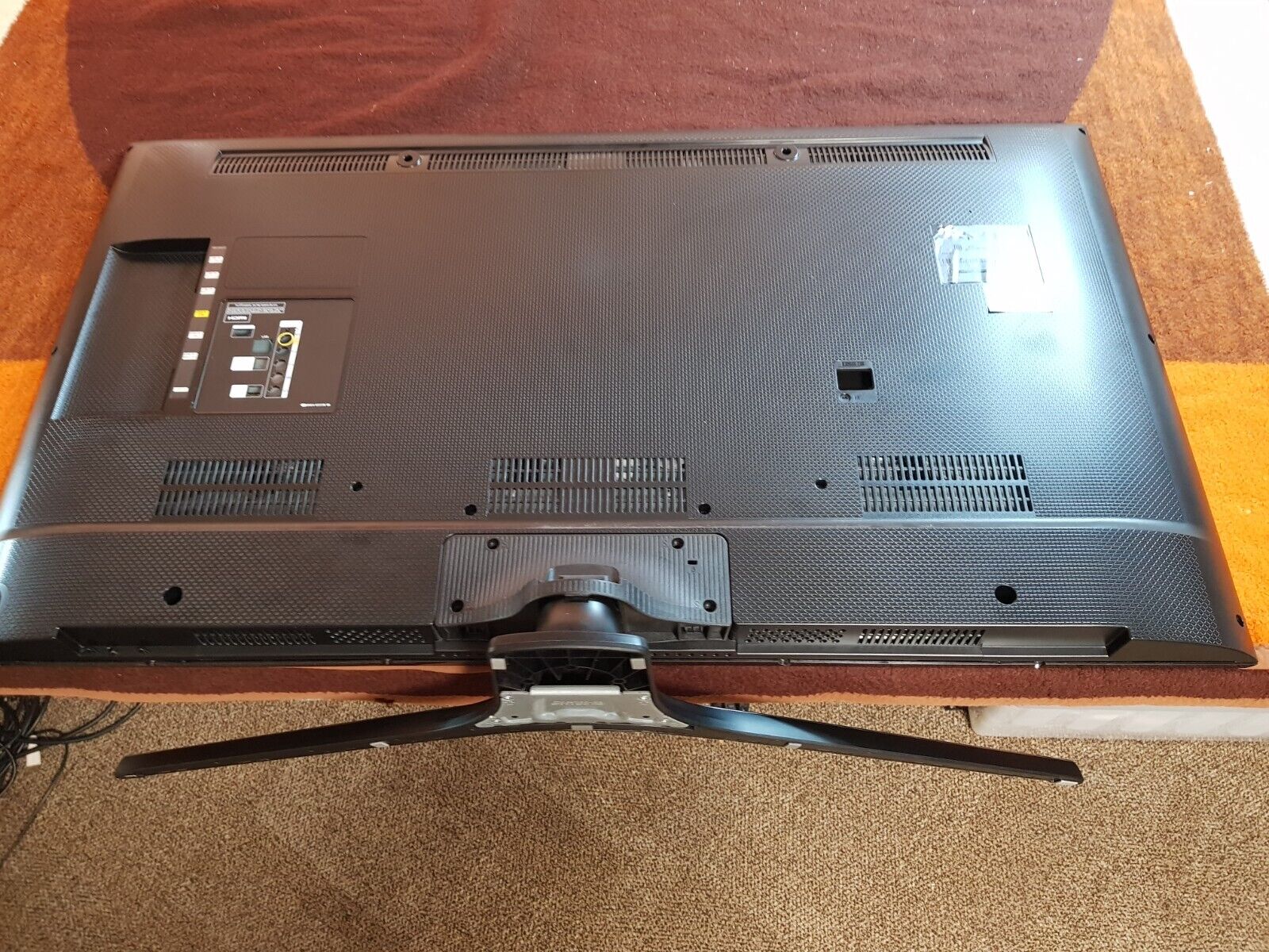 GENUINE SAMSUNG UA48J6200 STAND & SCREWS