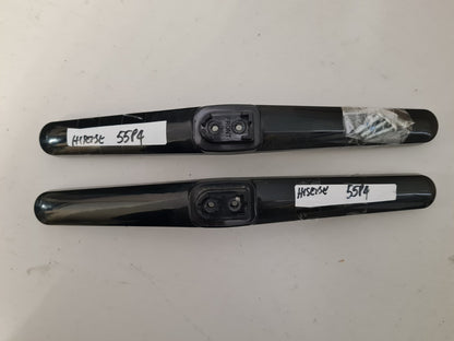 HISENSE 55P4 L&R FEET & SCREWS
