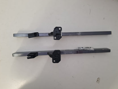 HISENSE 75U7KAU L&R FEET & SCREWS