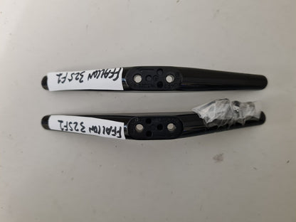 FFALCON 32SF1 L&R FEET & SCREWS