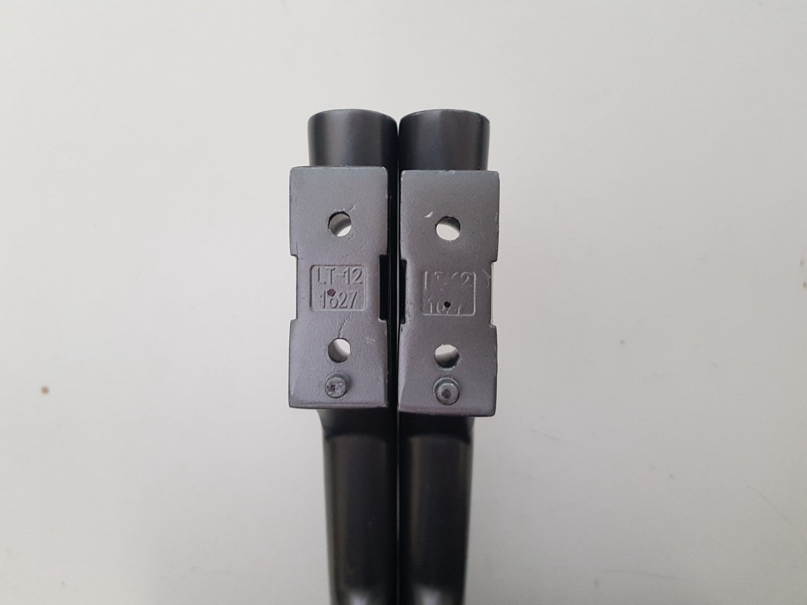 HISENSE 85U7KAU L&R FEET