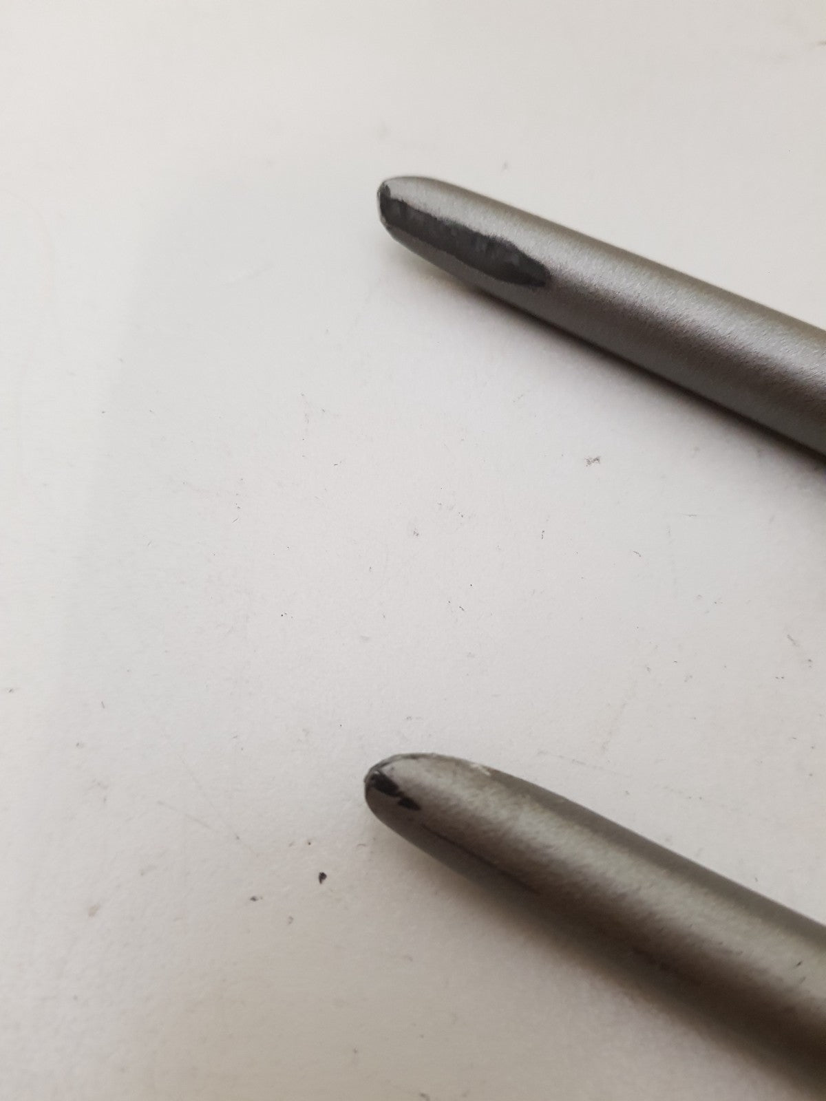EKO K65USG L&R FEET & SCREWS