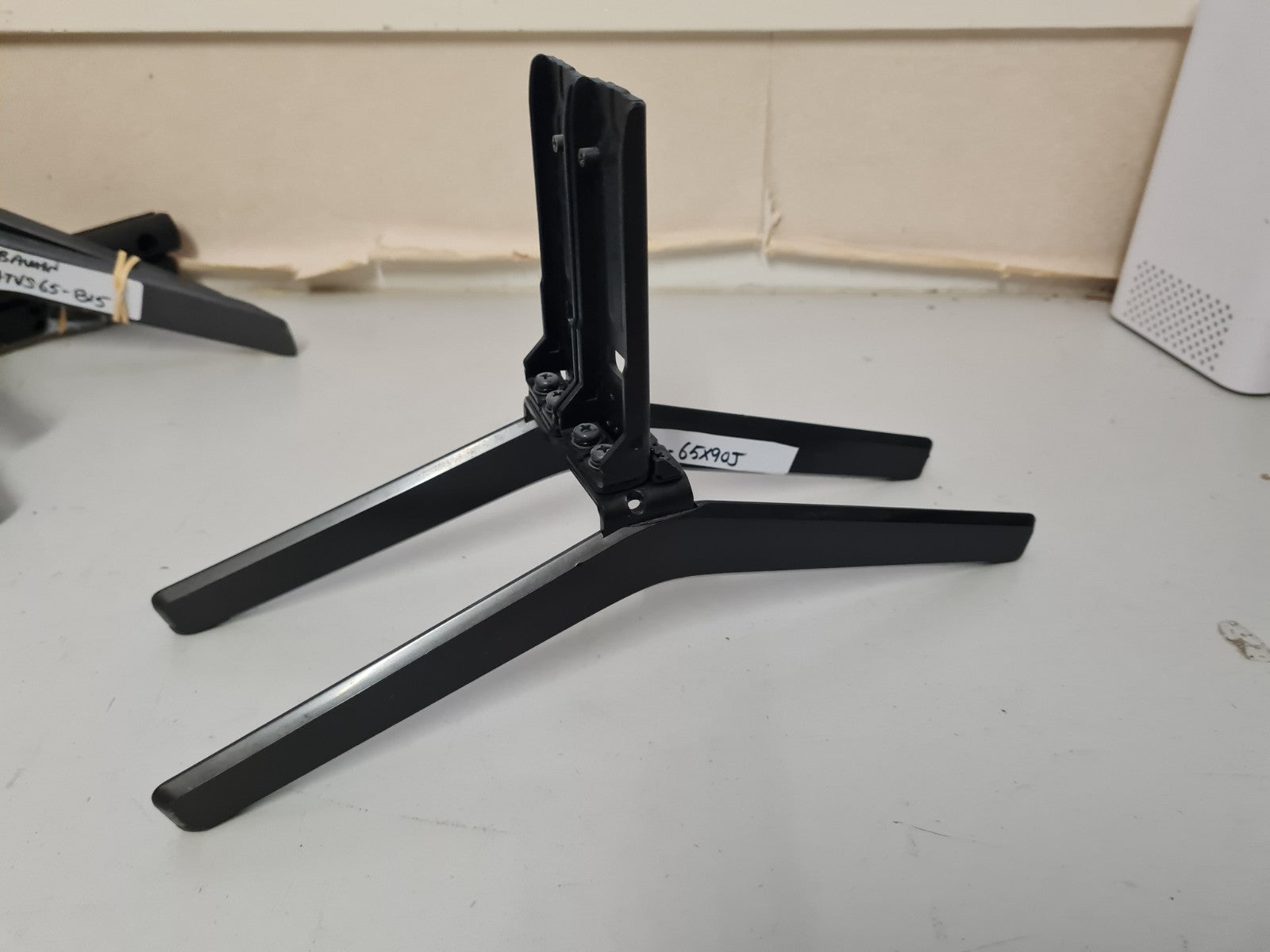 SONY XR- 65X90J L&R FEET