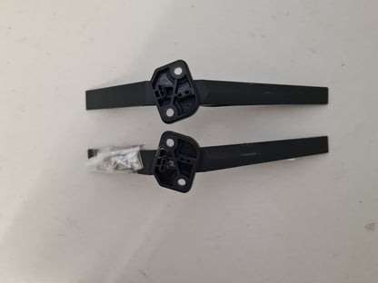 HISENSE 32A4HAU L&R FEET & SCREWS