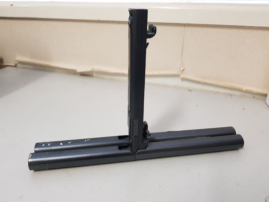 SAMSUNG QA65Q9FAM L&R FEET & SCREWS