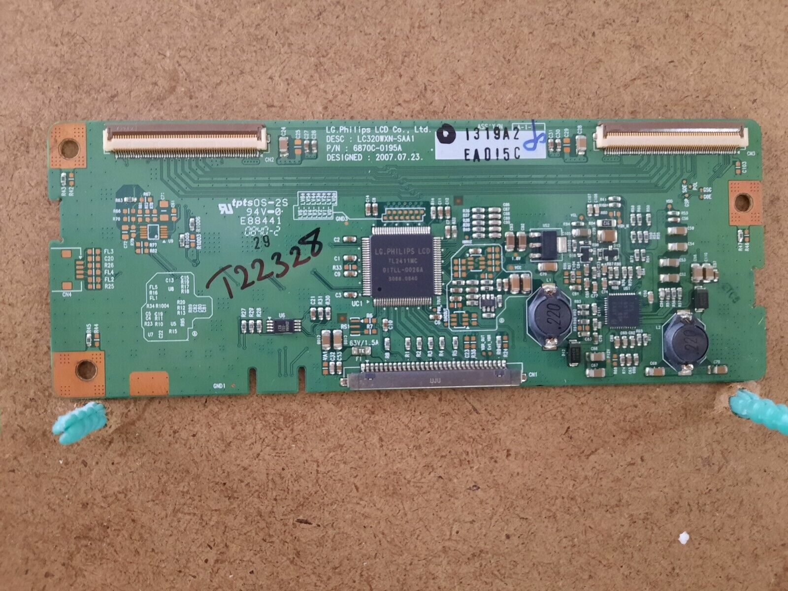 GENUINE TOSHIBA 32AV933 T-Con Board - LC320WXN-SAA1 6870C-0195A