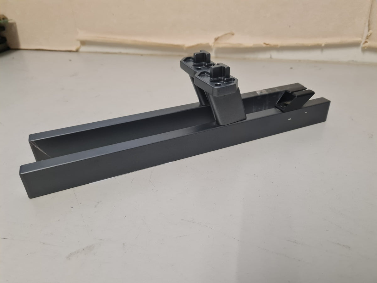 HISENSE 55U6KAU L&R FEET & SCREWS