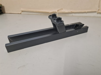 HISENSE 55U6KAU L&R FEET & SCREWS