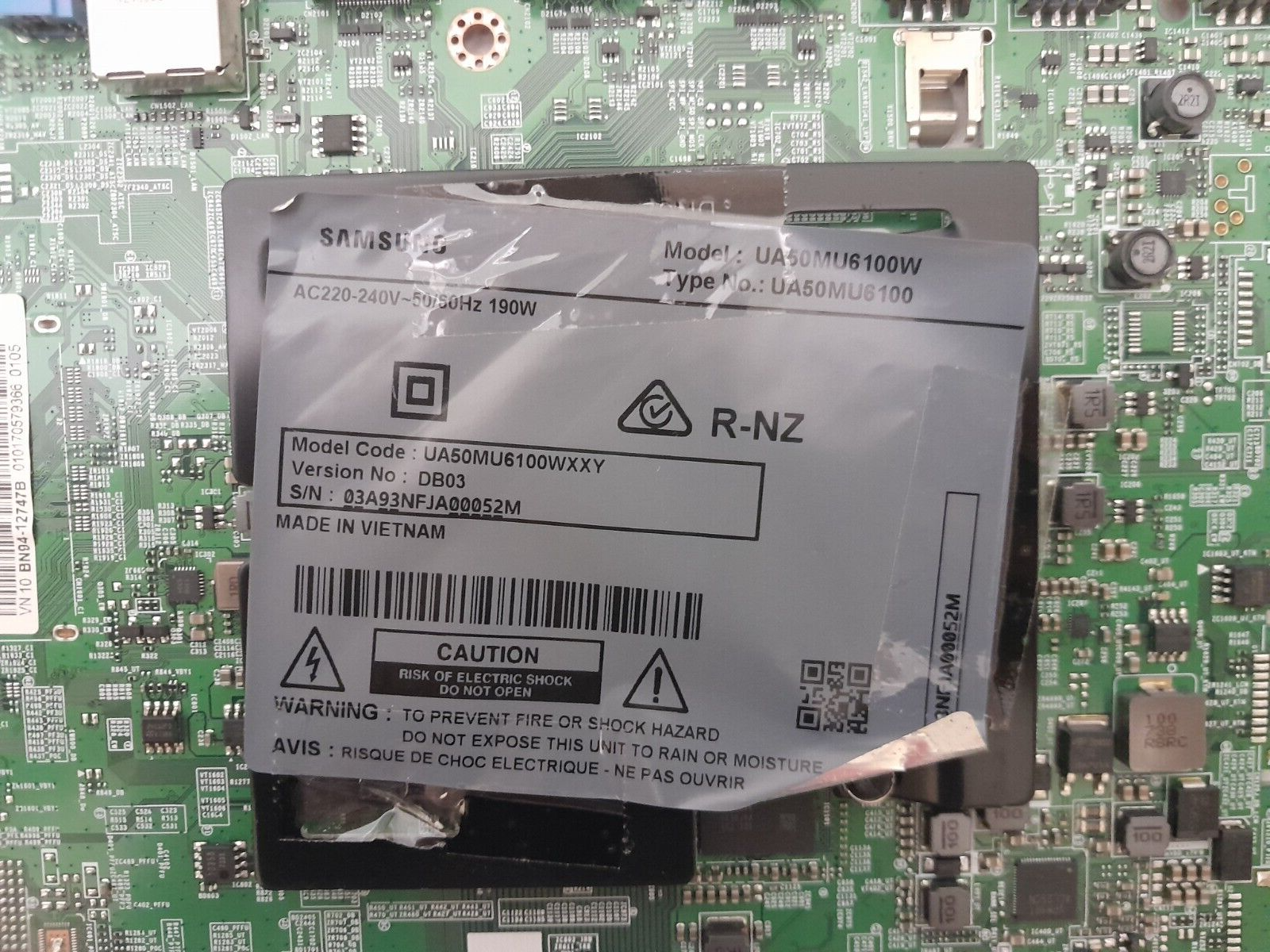 GENUINE SAMSUNG UA50MU6100 WXXY (VER DB03) MAIN BOARD BN94-12747B