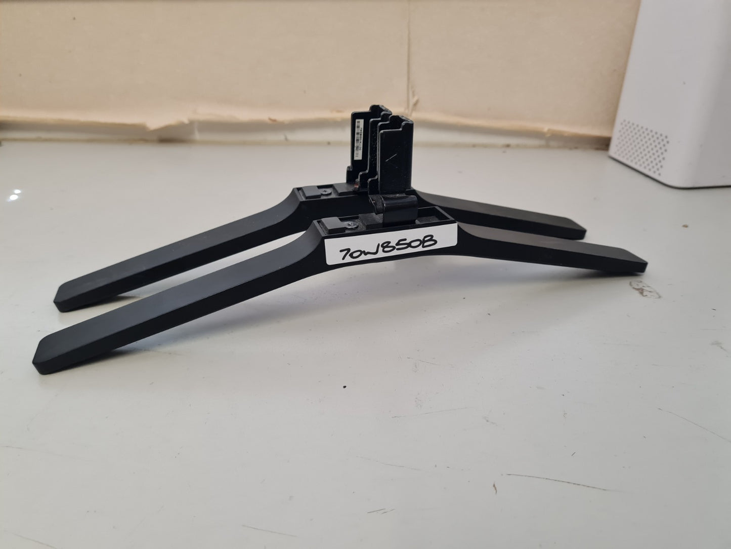SONY KDL- 70W850B L&R FEET