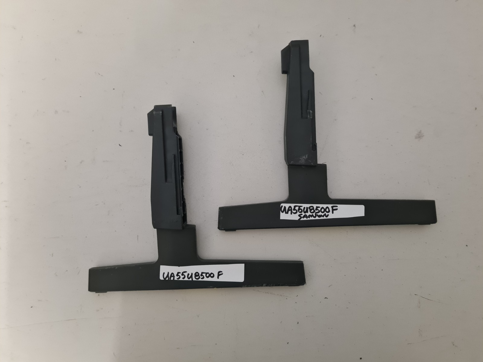 SAMSUNG UA55U8500F L&R FEET