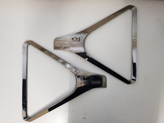 GENUINE HISENSE 65U8G L&R FEET & SCREWS