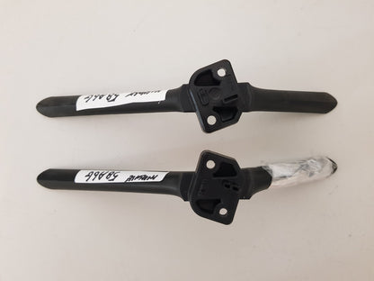HISENSE 58A6G L&R FEET & SCREWS