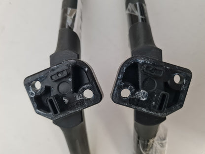 HISENSE 50A6HAU L&R FEET & SCREWS