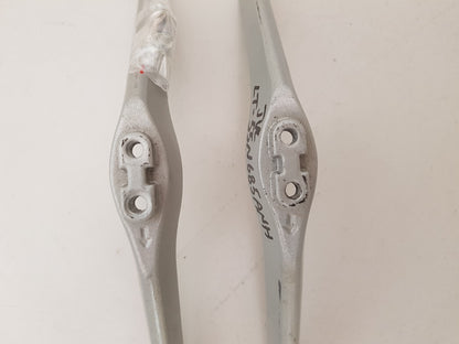 JVC LT-55N685ANH L&R FEET & SCREWS