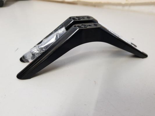 GENUINE FFALCON 40F1 L&R FEET & SCREWS