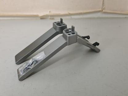 TOSHIBA 43C350MP L&R FEET & SCREWS