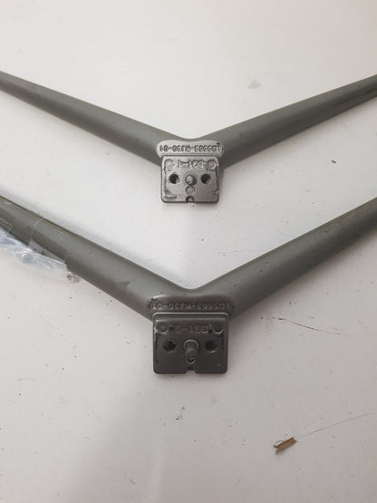 EKO K60USG L&R FEET & SCREWS