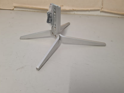 TCL 55C2US L&R FEET & SCREWS