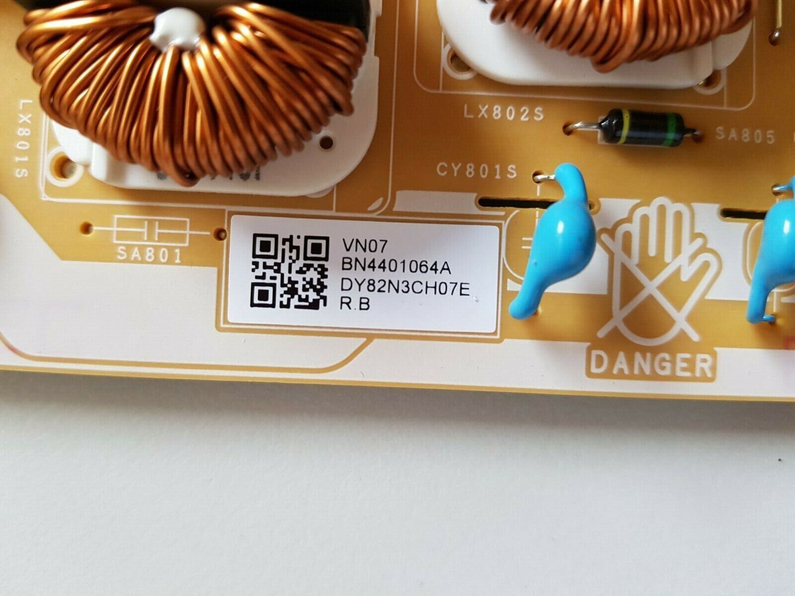GENUINE SAMSUNG QA75Q70TAW POWER SUPPLY BOARD BN44-01064A L75E8N_TSM