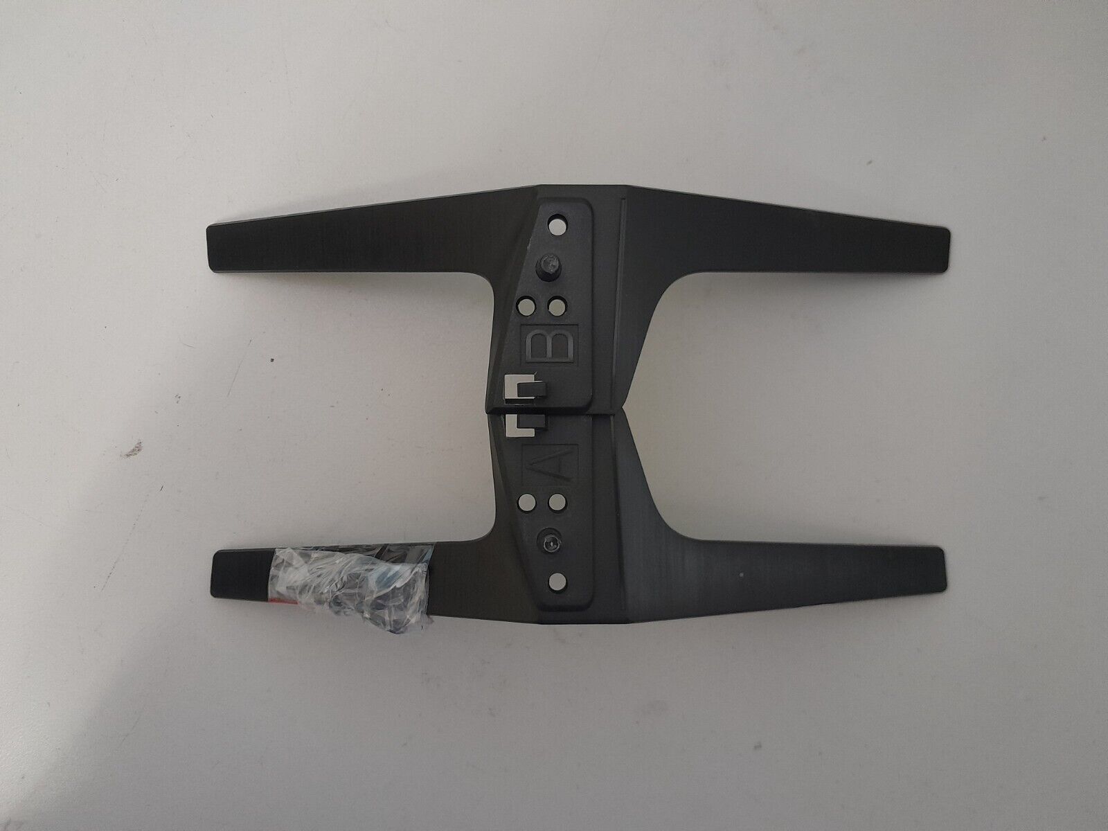 GENUINE LG 65UR8050PSB L&R FEET & SCREWS