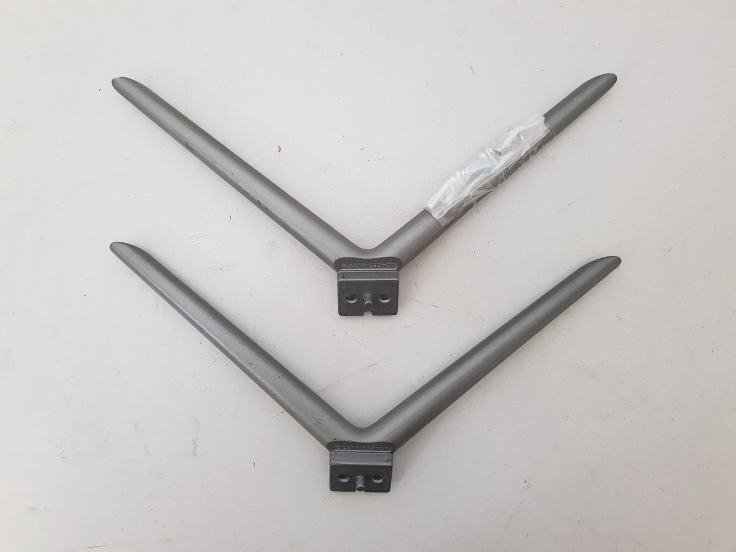 EKO K50USG L&R FEET & SCREWS