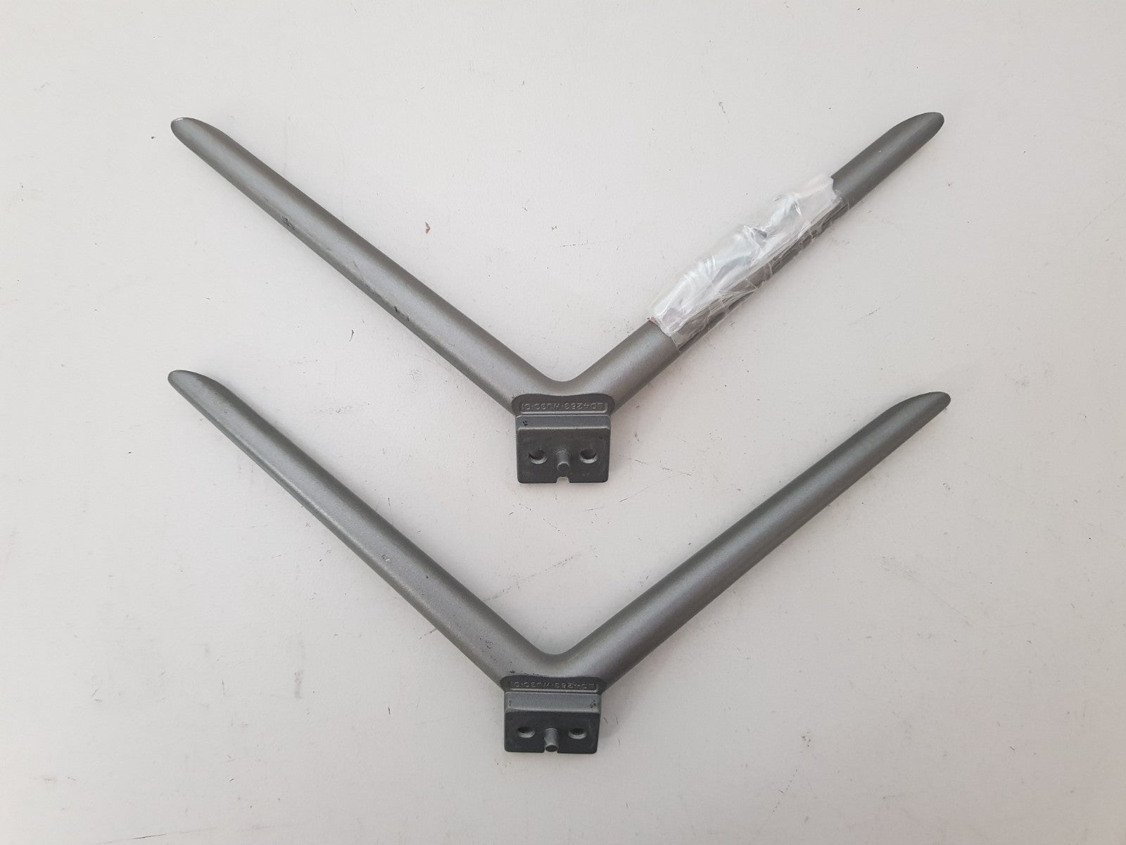 EKO K50USG L&R FEET & SCREWS