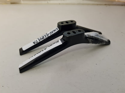 KOGAN KALED43R95TA L&R FEET & SCREWS