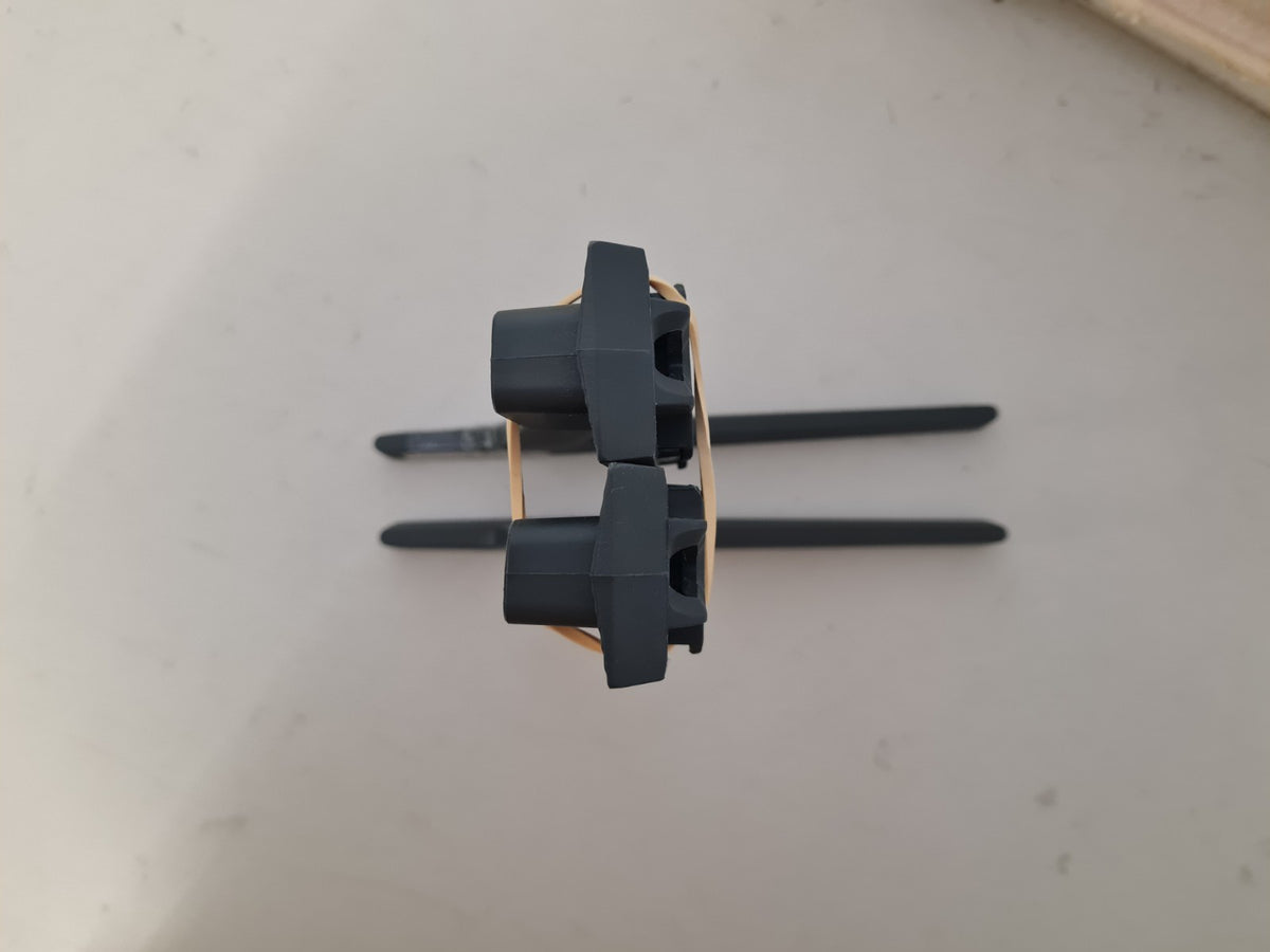 SAMSUNG UA55DU7700 L&R FEET
